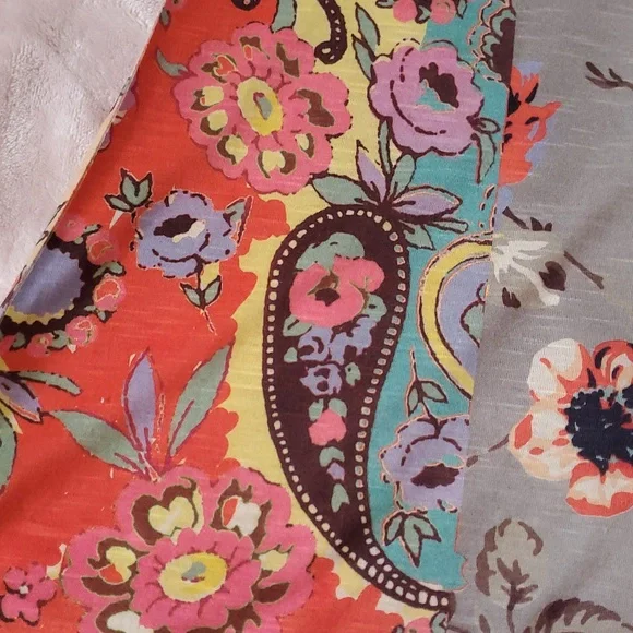 Style & CO Boho Paisley Floral Flower Gypsy blouse top jeweled T shirt Medium - Picture 4 of 8